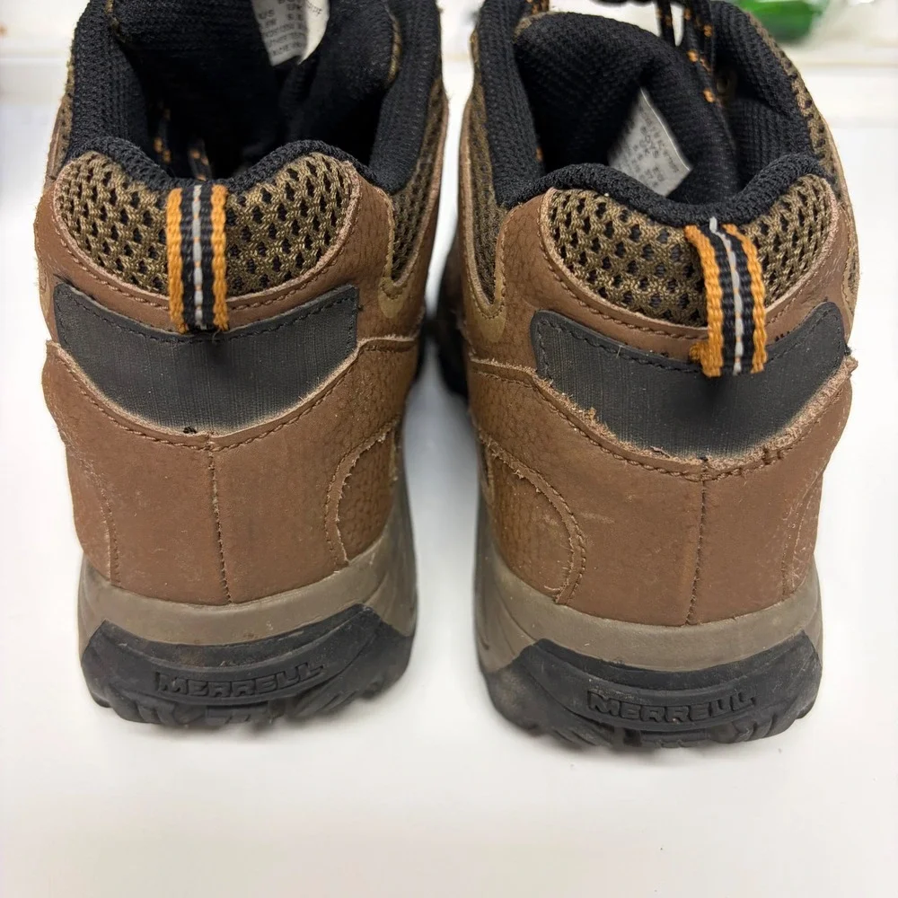 Merrell Moab 2 Mid Waterproof Boys Hiking Boots Brown MK261204 Size 6.5M